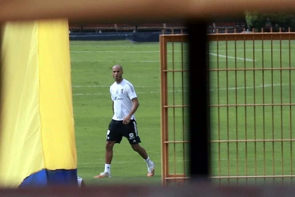 Guido Pizarro estuvo como titular en el interescuadras del equipo este jueves.