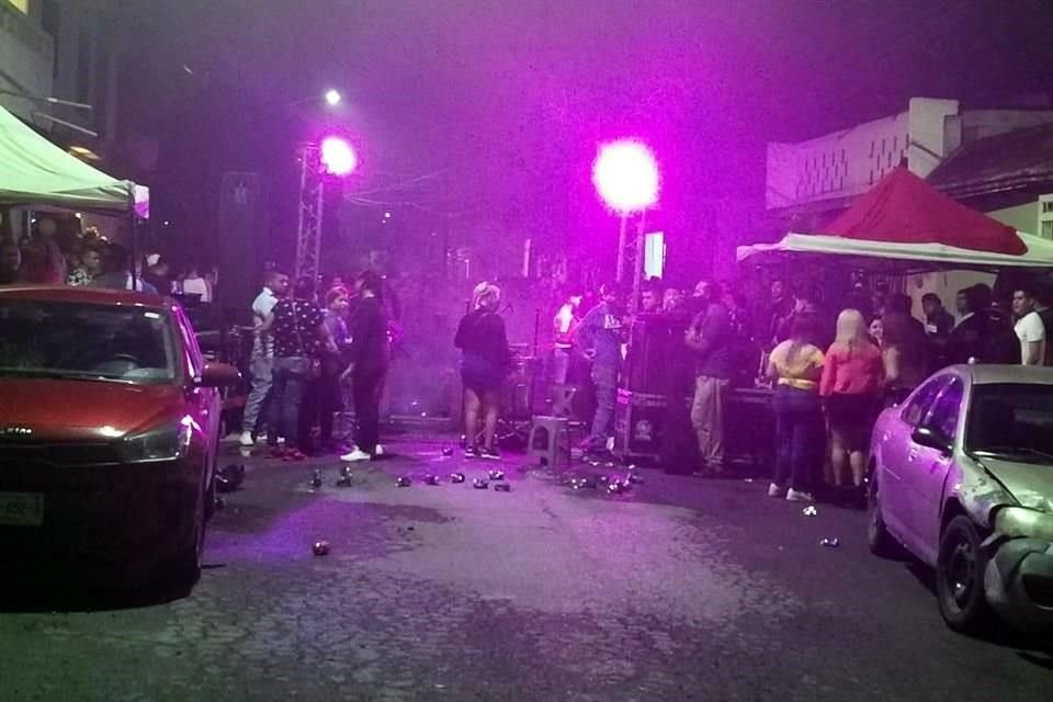  La fiesta con música en vivo y alrededor de 100 asistentes se realizó en la Colonia La Rosita.