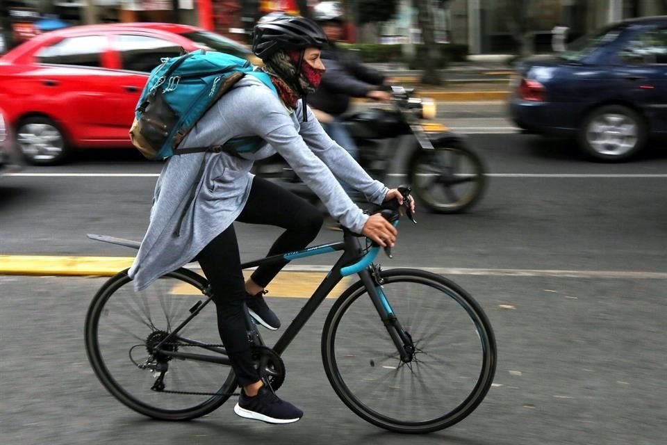 Expertas explicaron las ventajas a la salud física, mental y al medio ambiente, de que se invierta para hacer la infraestructura permanente en Insurgentes.