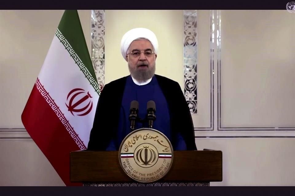 Rouhani recordó que Estados Unidos era 'el único usuario de bombas atómicas en el mundo' y aseguró que su país no merecía las sanciones impuestas desde Washington.