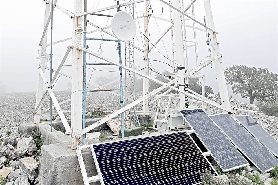 A partir del internet del observatorio de la UANL se instalarán antenas de microondas en los picos el Picacho, el Infiernillo y San Onofre, y otra en Matehuala.
