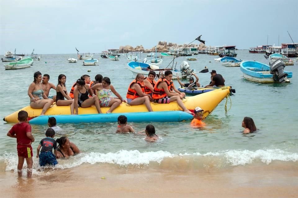 Los periodos vacacionales de Semana Santa y Pascua serán del lunes 29 de marzo al domingo 11 de abril.