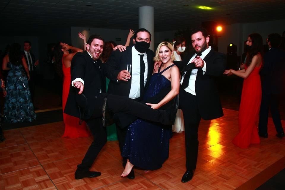 Manuel Rodríguez, Jesús Orta, Daniela Chapa y Héctor Sepúlveda