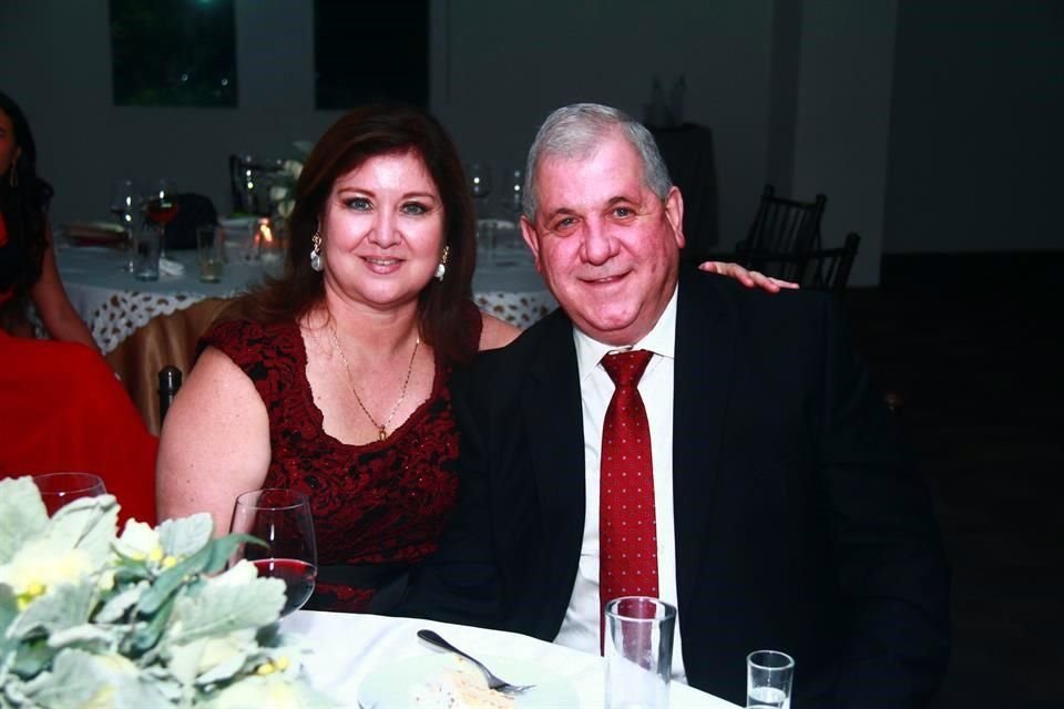 Adriana de Salazar y Juan Manuel Salazar