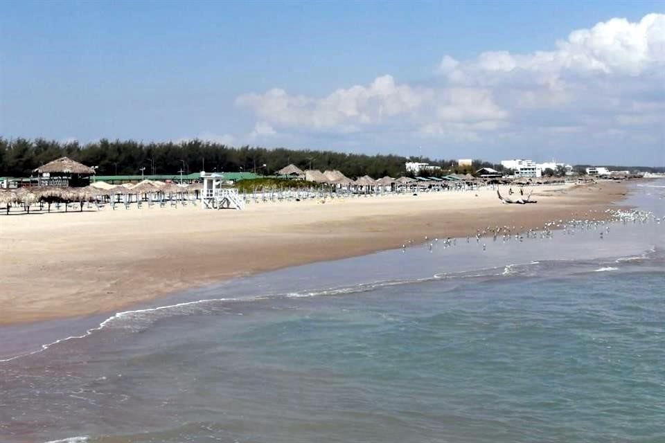 En Miramar quedaron prohibidas las carnes asadas en la playa, fogatas y las reuniones numerosas, además el uso de cubrebocas es obligatorio.