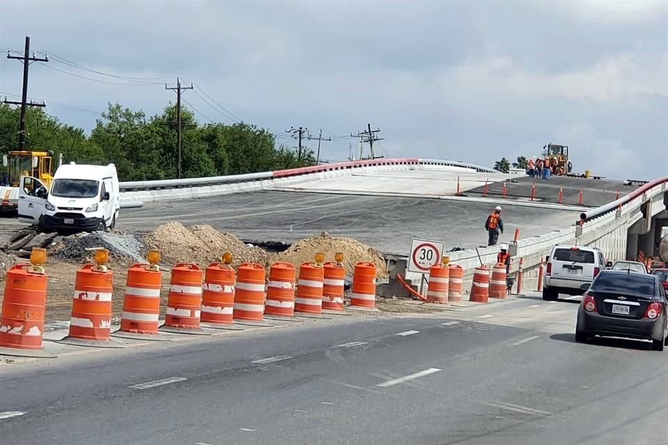 En esta revisión, la primera bajo el Gobierno actual, se revela que la falta de documentación precisa del estado de la red carretera impiden medir los efectos de los 714.6  millones de pesos asignados para estas obras. 