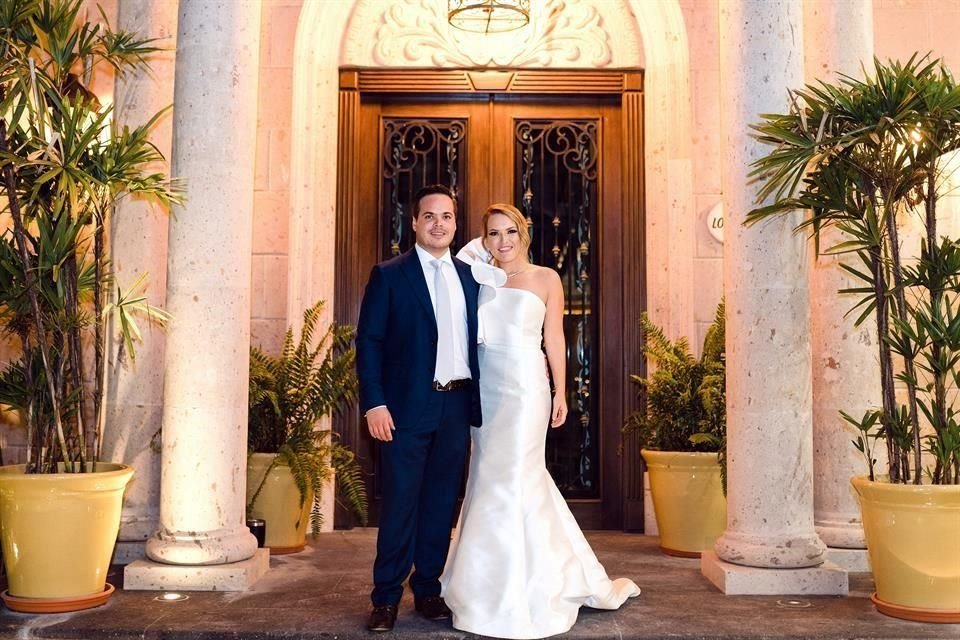 Hugo Mier Medrano y Verónica Meade Villarreal