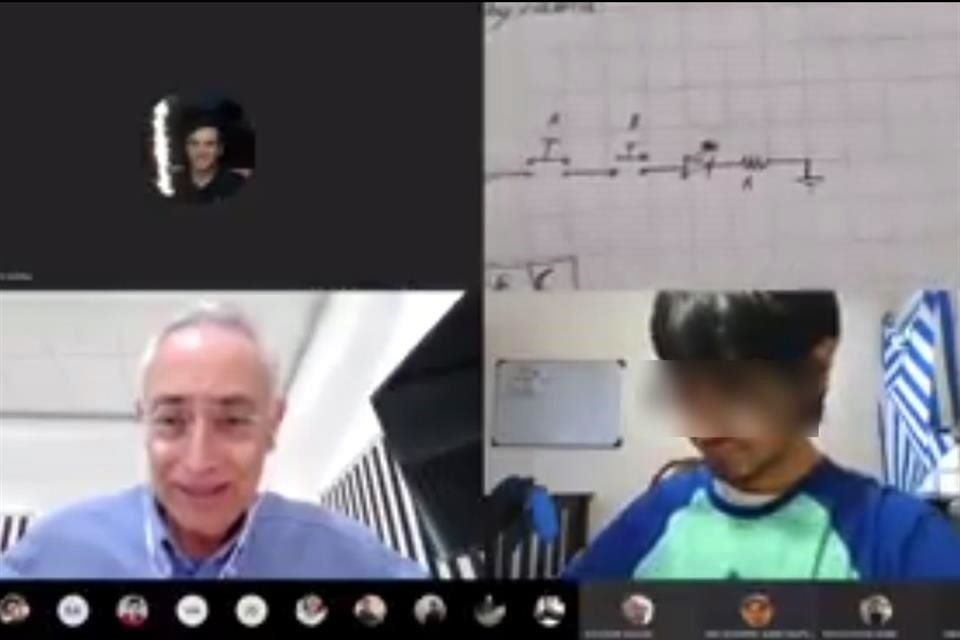César Leal Chapa, maestro de FIME, insulta al alumno con frases como 'pinche burro' y 'la ingeniería no es para chiflados'.