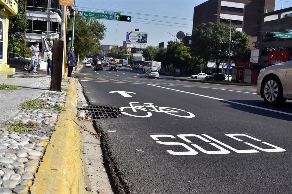 El Instituto de Movilidad implementará a partir del martes la ciclovía en el carril izquierdo de la Avenida Cuauhtémoc.