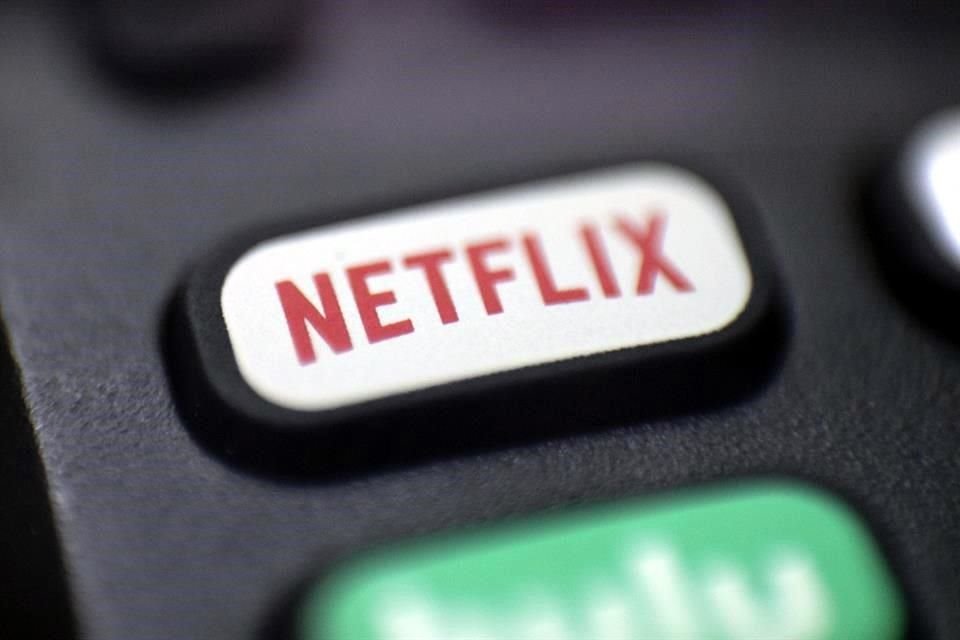 'Si no vives con el propietario de esta cuenta, debes tener tu propia cuenta para seguir mirando contenidos', aparece en algunas cuentas de Netflix.