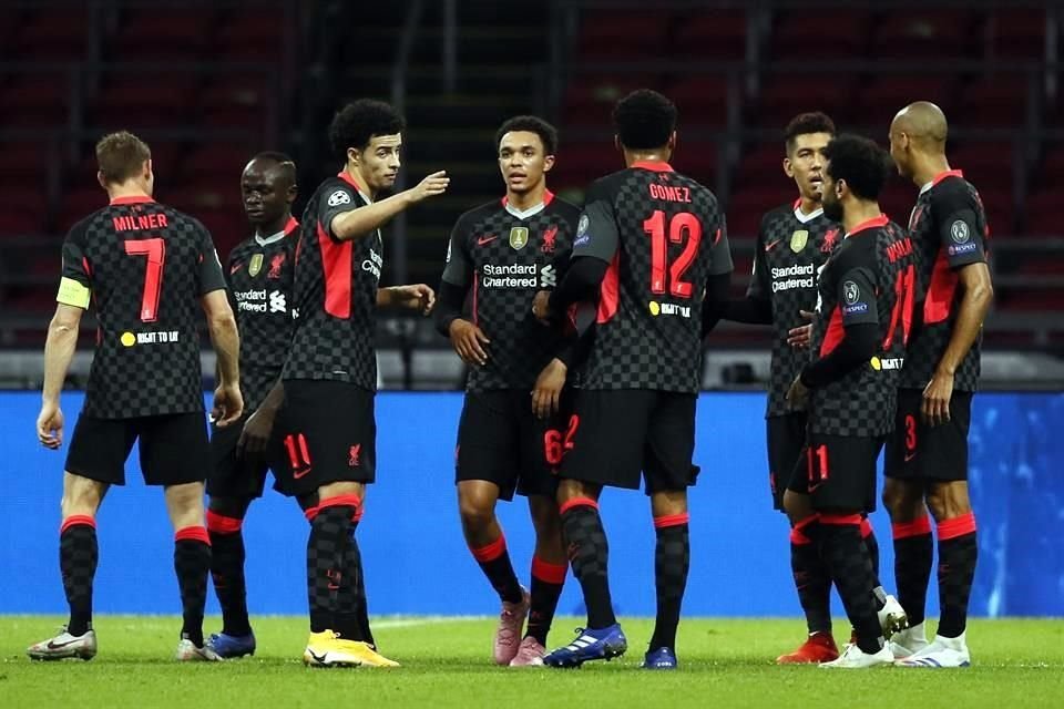 El Liverpool arrancó su camino en la presente Champions League con un triunfo en casa del Ajax.