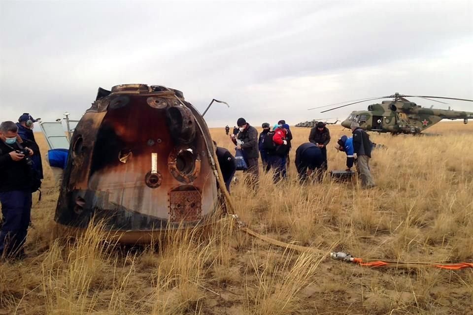 La cápsula Soyuz MS-16, con 3 astronautas a bordo, aterrizó con éxito tras misión de 6 meses en la Estación Espacial Internacional.