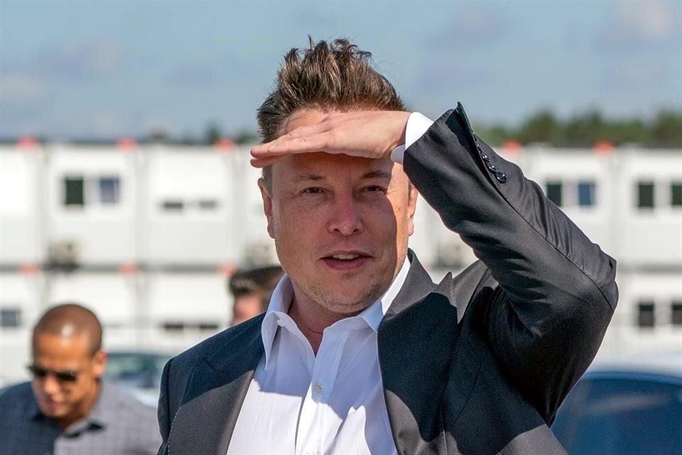 El reciente repunte también ha incrementado el patrimonio neto de Elon Musk en 7 mil 200 millones de dólares hasta los 127 mil 900 millones, lo que le ha permitido superar a Bill Gates y convertirse en la segunda persona más rica del mundo.