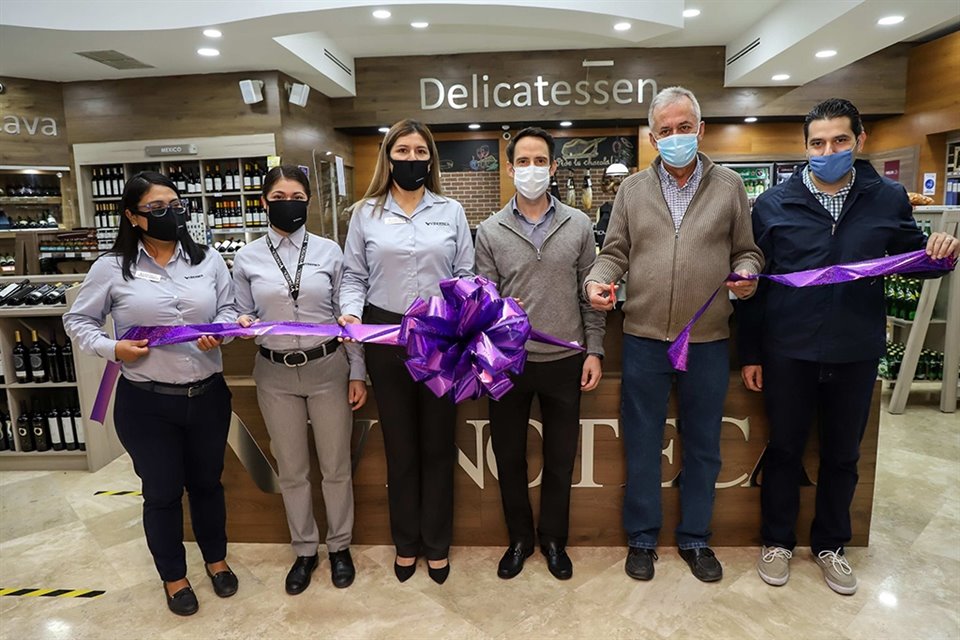 Inauguración Vinoteca San Pedro