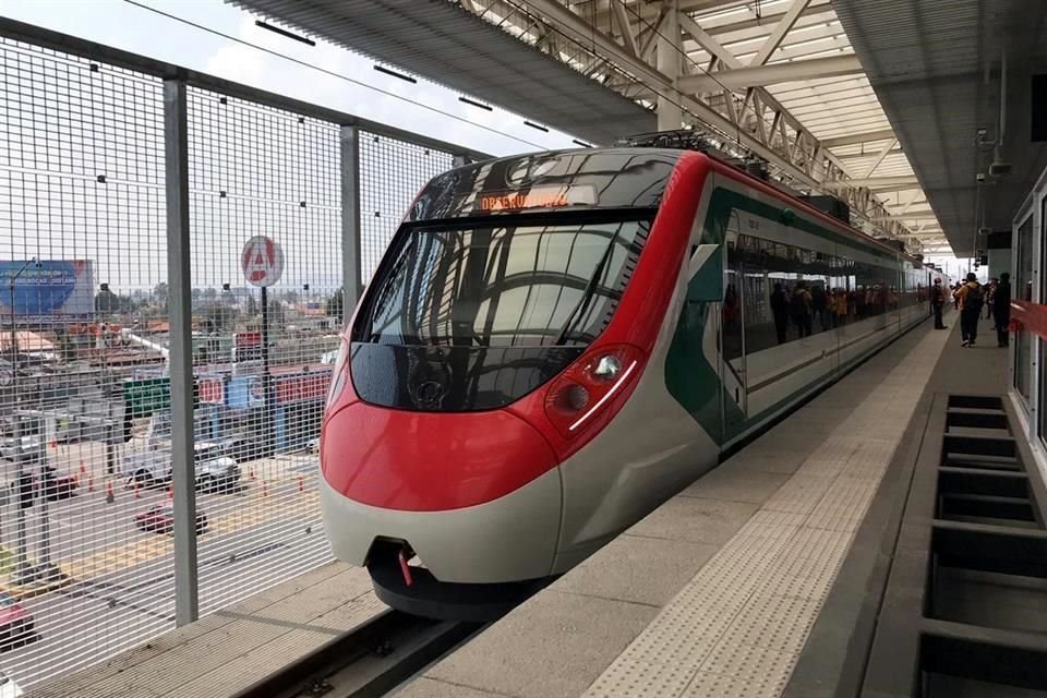 Terminal Zinacantepec del Tren Interurbano, donde están los talleres, cocheras y el centro de control.