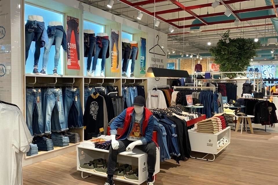 Con la apertura de esta tienda, la marca suma ocho tiendas en la ZMG, ya que también tiene presencia en Tlaquepaque, en el Centro Histórico de Guadalajara y en Zapopan.