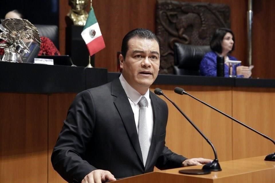 Juan Zepeda, senador de MC.