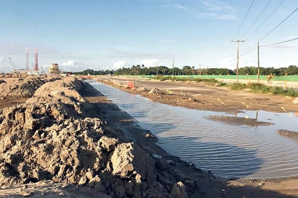 Así lucía ayer la refinería de Dos Bocas.