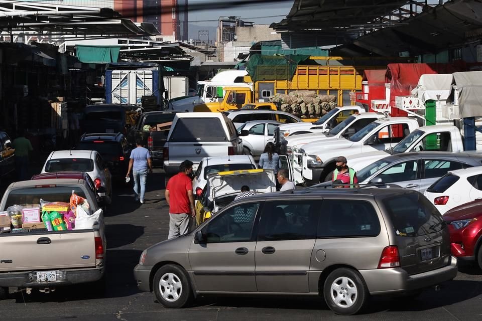 En algunas calles también hubo congestionamientos.