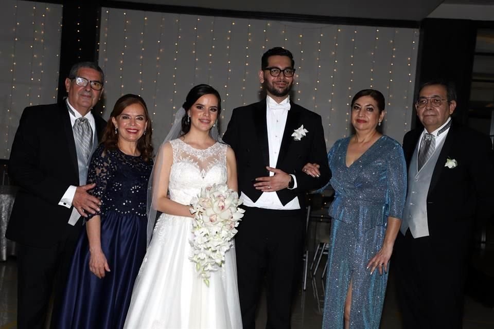 Jaime Montemayor González, María Trinidad Molina de Montemayor, Adriana Lucía Montemayor Molina, Jorge Armando Serna Peña, Gricelda Peña de Serna y José Armando Serna Pérez