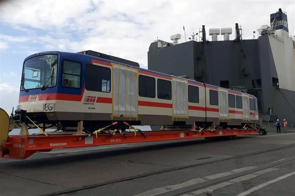 Los vagones serán trasladados vía terrestre a Monterrey, directamente a la estación Talleres de la Línea 1, donde serán montados a los rieles para iniciar las pruebas correspondientes.