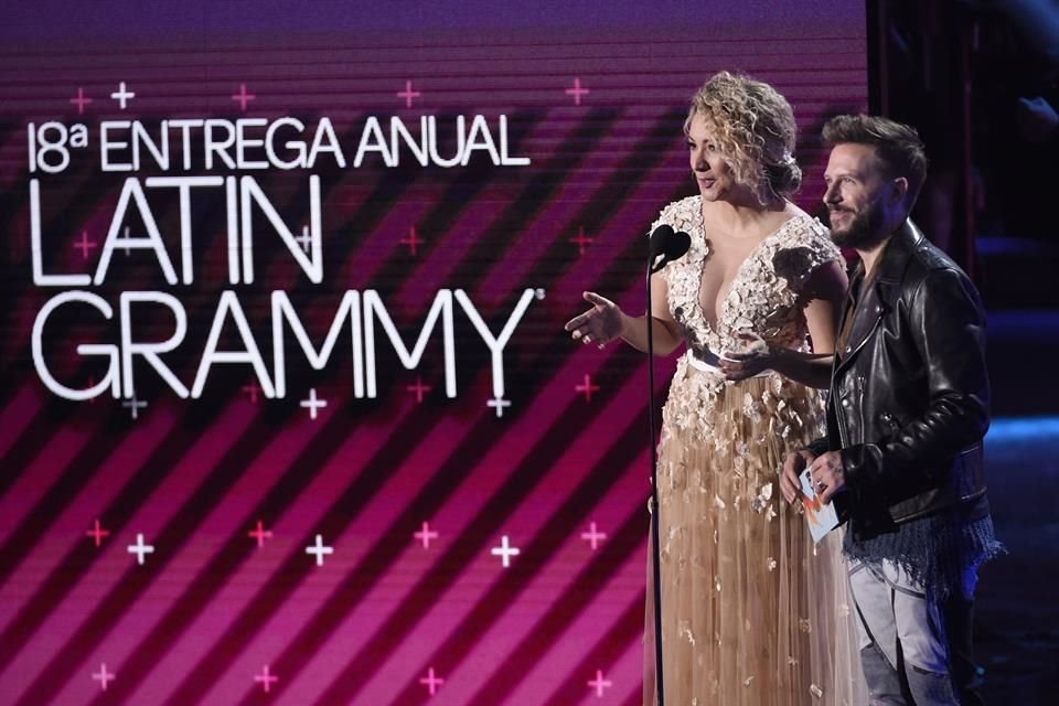 Inician los ensayos de los Latin Grammy con todo y protocolos por pandemia del Covid-19.