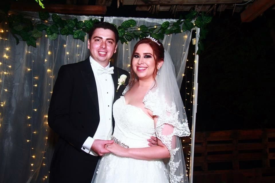 Felipeduardo Villarreal Lozano y  Lorena Garza Burnes