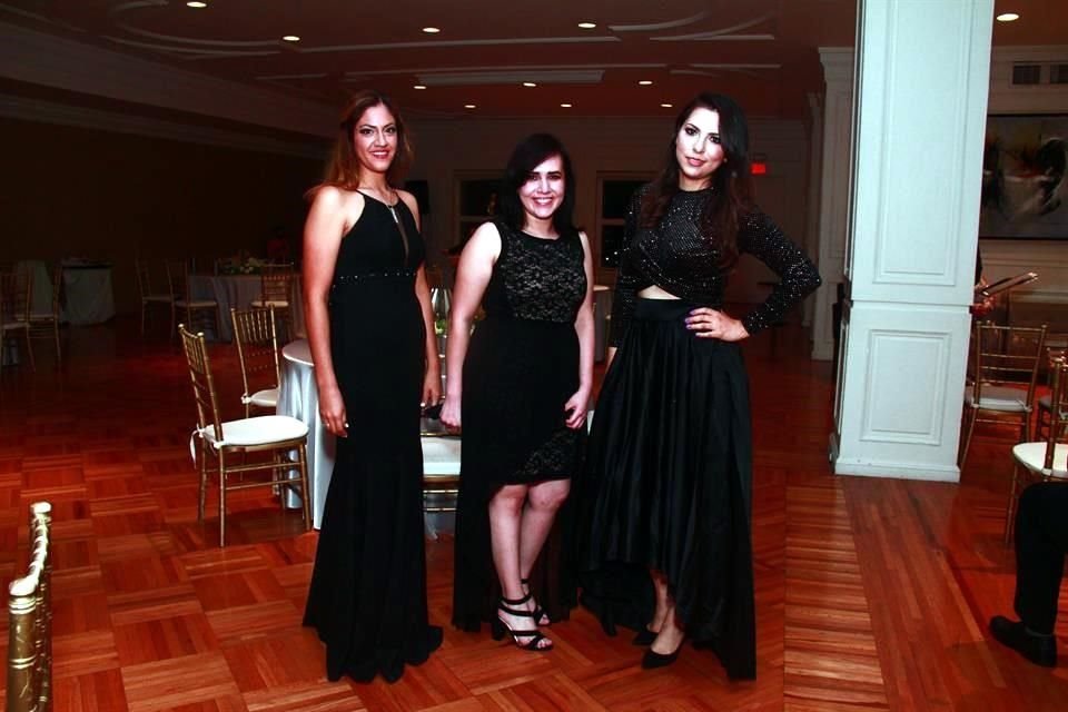 Gabriela Martínez, Patricia Herrera y Wendy Martínez
