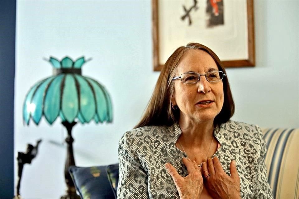 Julieta Fierro publicado 40 ha es autora de más de 40 libros. Mañana a las 19:00 horas, en www.fil.com.mx, podrá seguirse su conferencia.