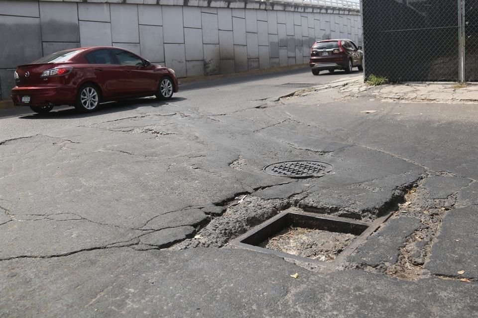 En la Prolongación Mariano Otero buscan desahogar el tránsito vehicular, construir banquetas, cruceros seguros y una ciclovía.