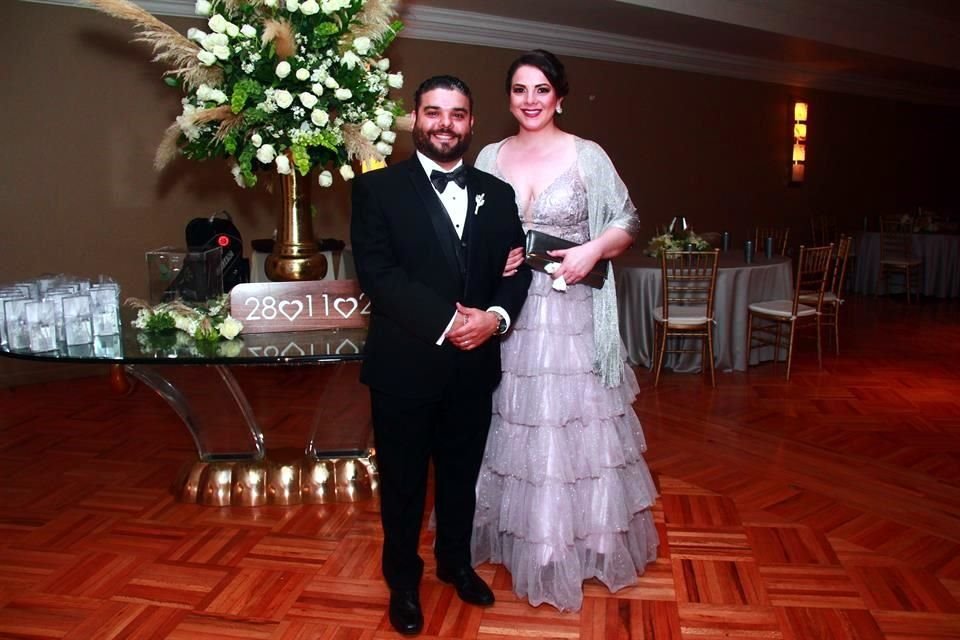 Hernán Sáenz Vázquez y Brenda Santos