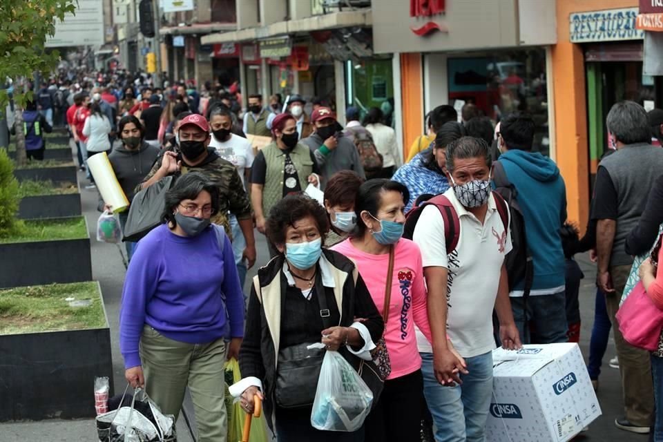 Desde hace unas semanas, las aglomeraciones son la imagen constante en la Ciudad de México.