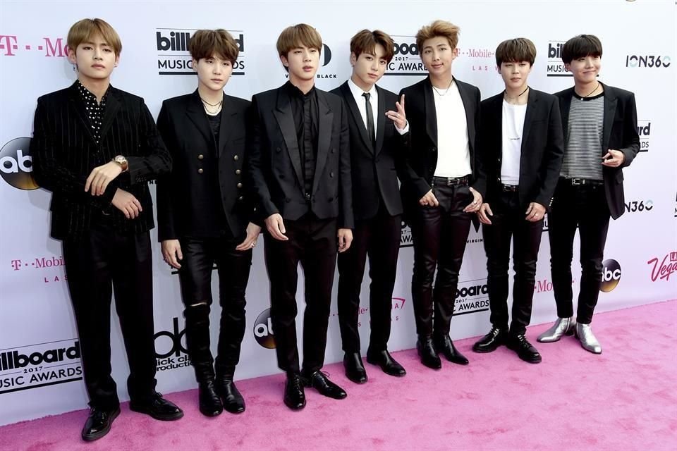 BTS fue nombrado el artista del año por la revista británica Time.