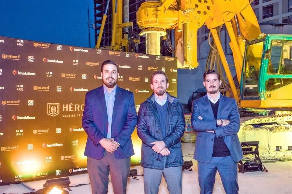 Alfonso Villarreal, Alejandro Martínez y David Cantú.