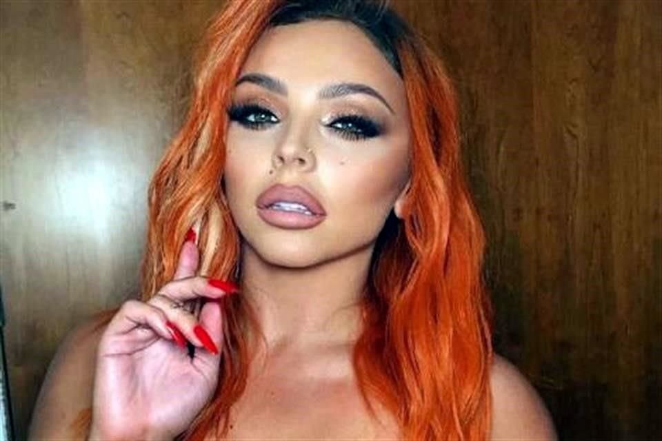 La cantante Jesy Nelson compartió que dejó el grupo Little Mix, debido a que durante 9 años vio afectada su salud mental.