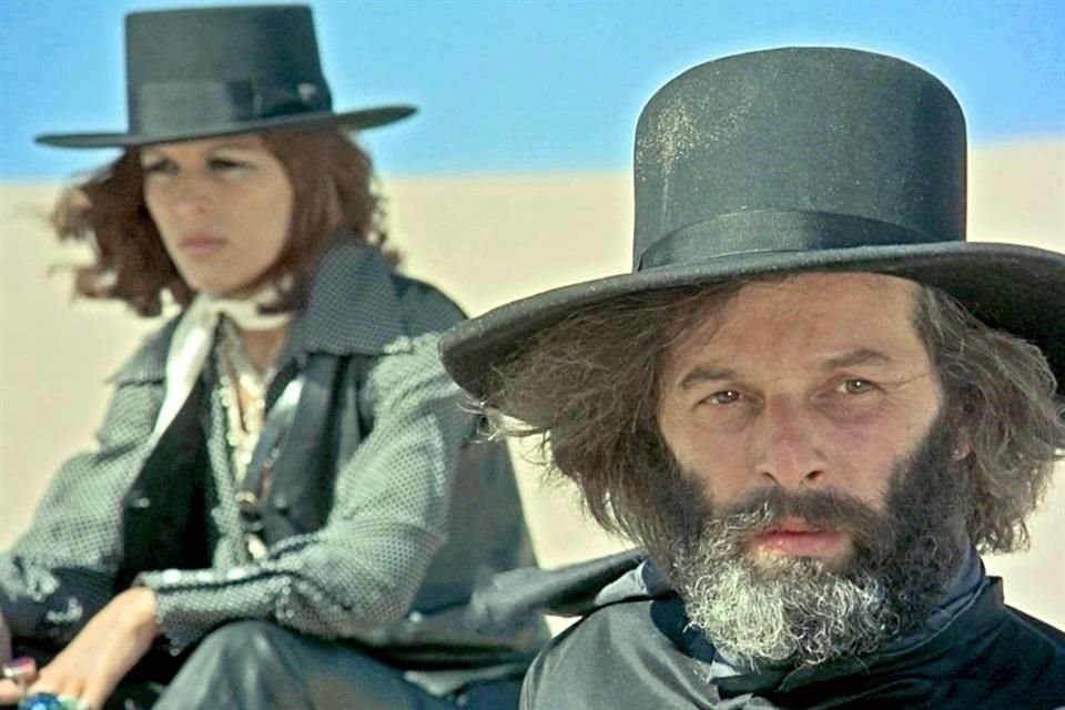 Cumple 50 años el filme 'El Topo' de Jodorowsky que cautivó al mismísimo John Lennon.