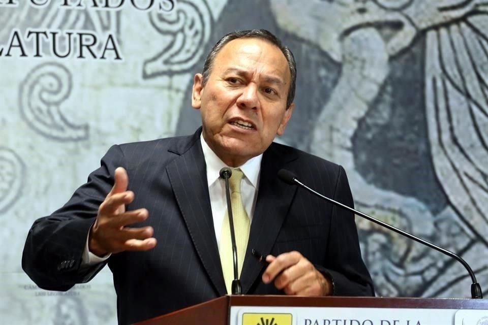 Jesús Zambrano, dirigente del PRD.