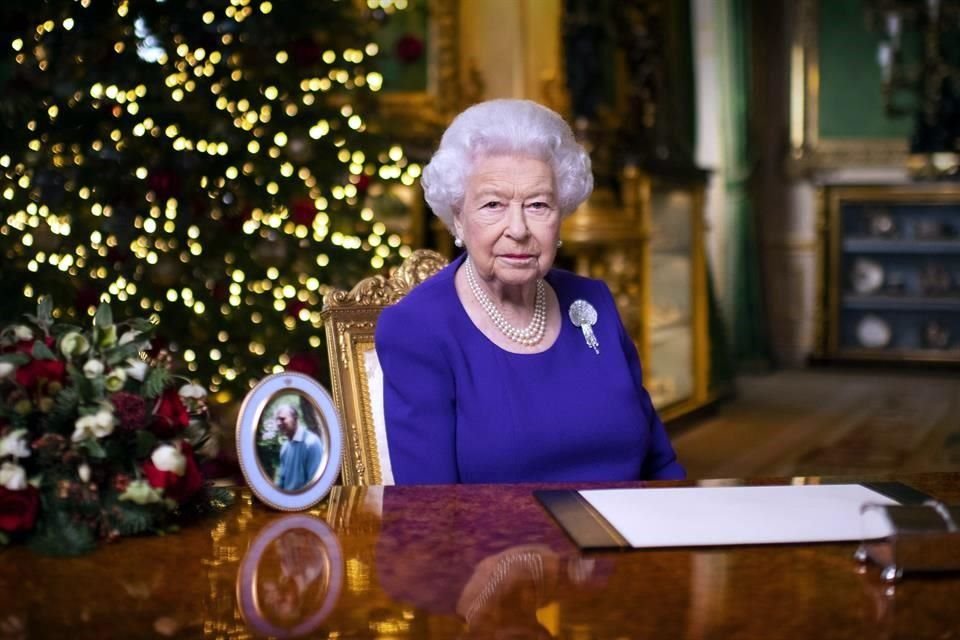 La Reina Isabel II durante su mensaje por Navidad.