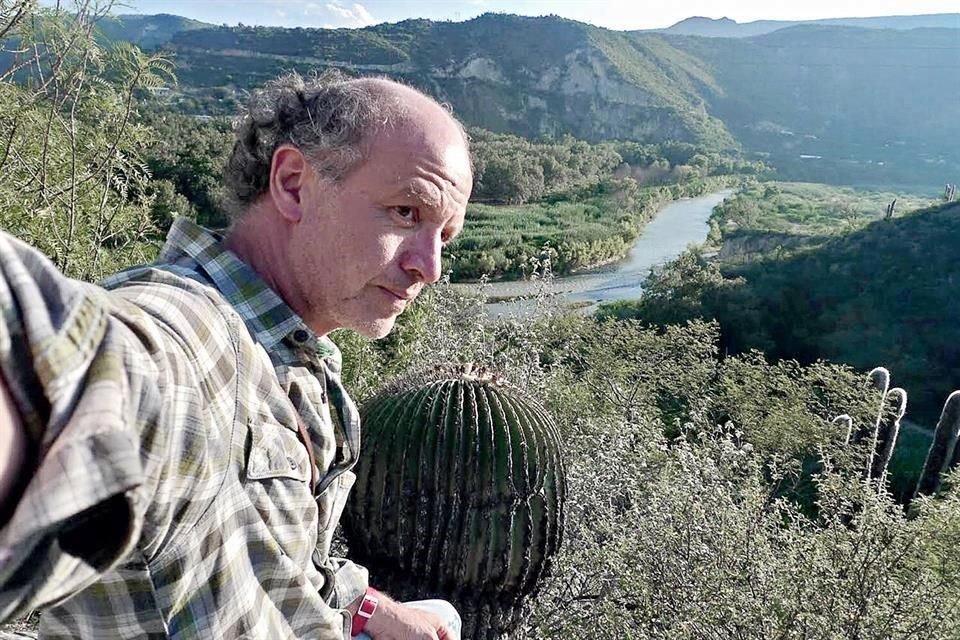 El hijo del autor de Pedro Páramo narra la odisea para colocar en streaming la serie documental que hizo por el centenario del escritor.