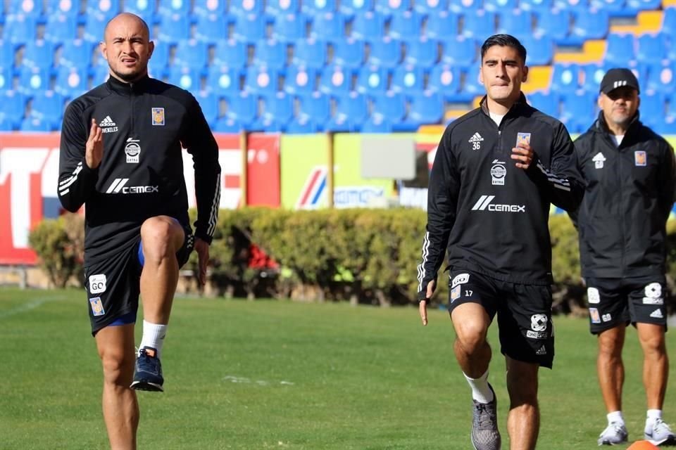 Carlos González y Aldo Cruz comenzaron su etapa como felinos.