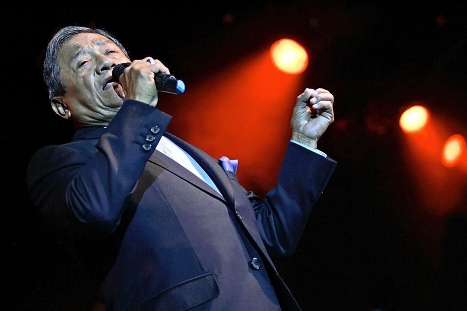 La Parroquia Nuestra Señora de Lourdes transmitió desde sus redes sociales la misa virtual en honor a la memoria de Armando Manzanero.