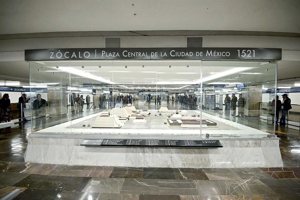 Aspectos de México-Tenochtitlán, según las maquetas instaladas en la estación Zócalo del Metro, actualizadas hace 2 años.