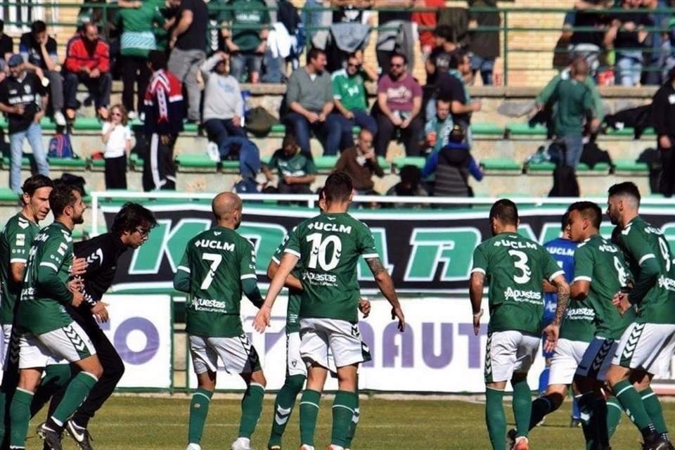 El preparador físico Pol Lorente trabajó en el Toledo de la Segunda División B de España, cuando Carlos Rodríguez jugó ahí durante la temporada 2017-18.