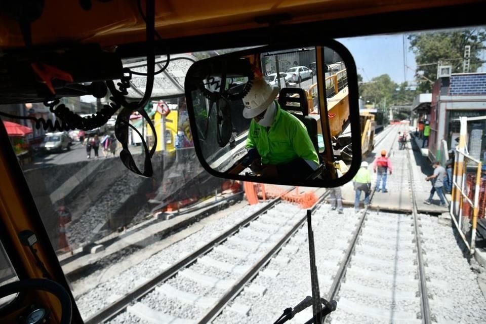 Las pruebas con los trenes en vacío durarán toda la primera quincena de enero.