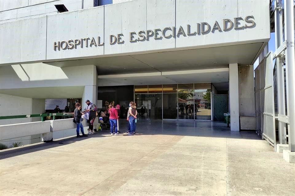 A partir de hoy, el Centro Médico Nacional de Occidente del IMSS concentrará únicamente atenciones a personas infectadas de Covid-19.