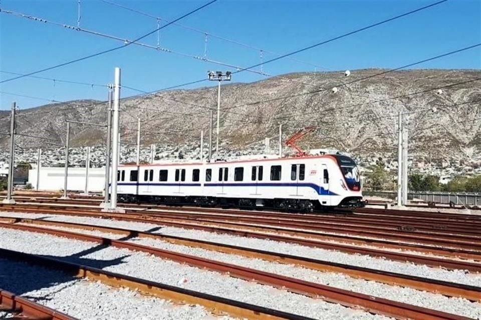 Se adquirieron 26 unidades con la empresa china CRRC, de las que han llegado cuatro que son probados actualmente en los patios de Metrorrey.