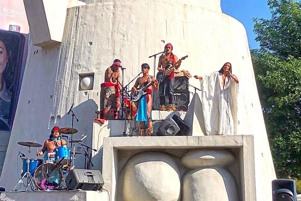 Su tema 'Danza de Sol' llegó al segundo lugar de las 105.7 canciones del 2020 según Reactor.