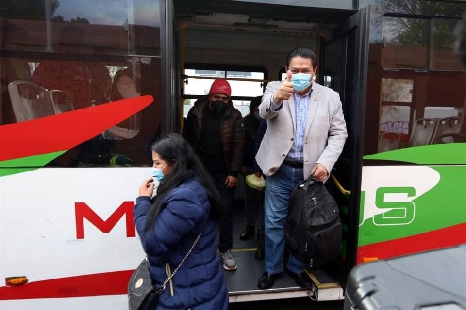 Javier se hizo 40 minutos de Ecatepec a Buenavista y pidió al  Edomex  que se mantenga la ruta del Mexibús hasta la CDMX.