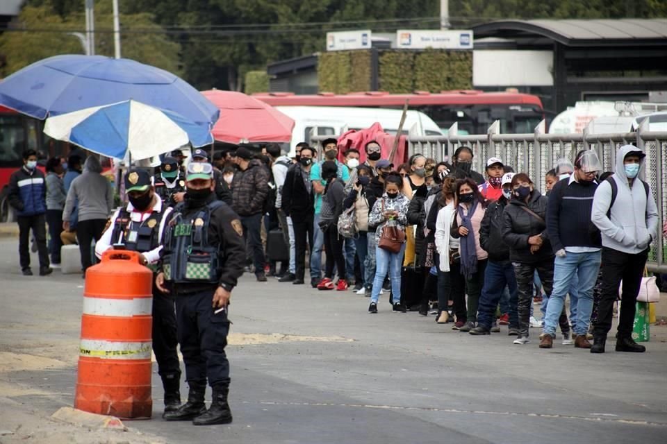 Rutas alternas se abrieron como la de San Lázaro a la Diana Cazadora.