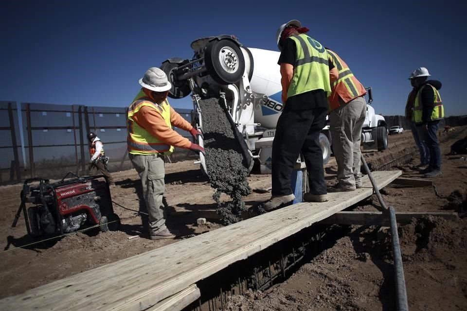 En febrero de hace dos años el sector construcción empleaba a 150 mil 698 personas, ahora da trabajo a 136 mil 388.